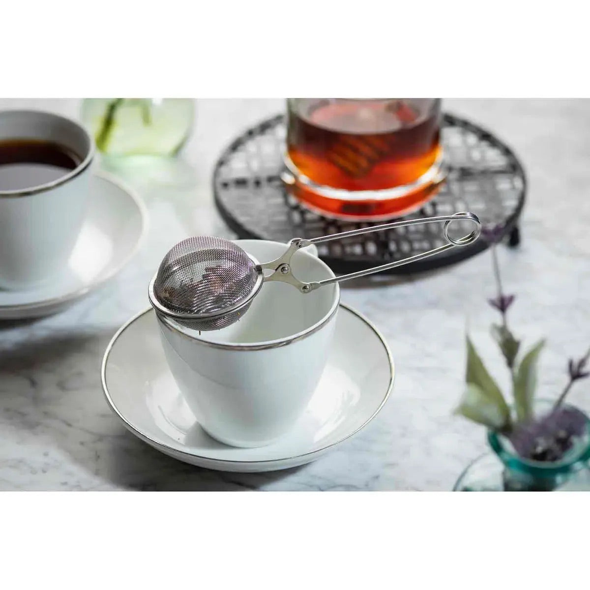 Tea Ball Infuser/Loose Tea Leaves